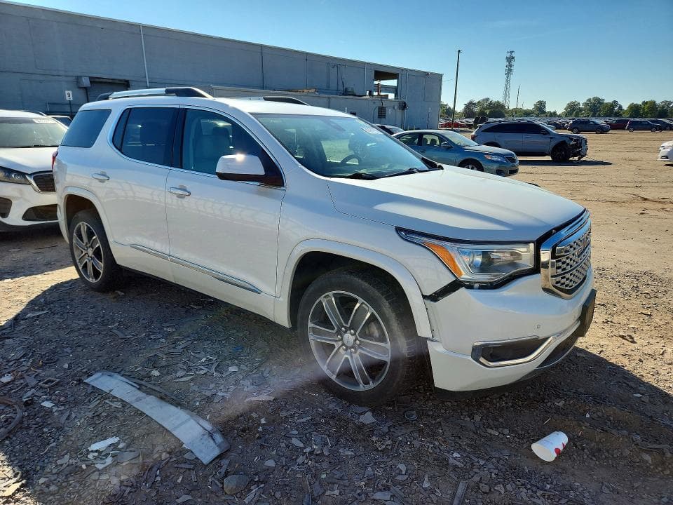 2017 GMC ACADIA DENALI 4