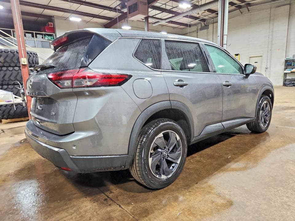 2024 NISSAN ROGUE SV 3