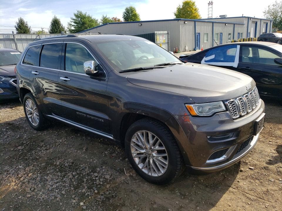 2017 JEEP GRAND CHEROKEE SUMMIT 4