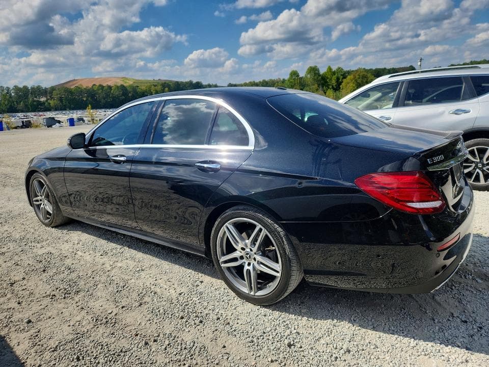 2018 MERCEDES-BENZ E 300 2
