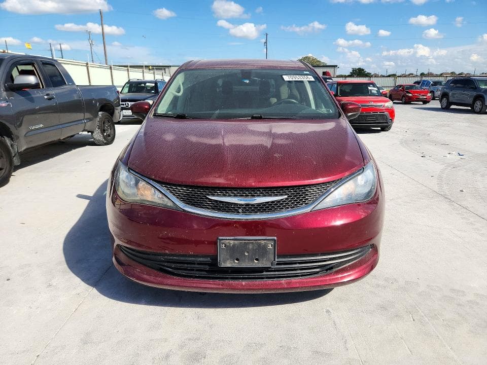 2017 CHRYSLER PACIFICA TOURING 5