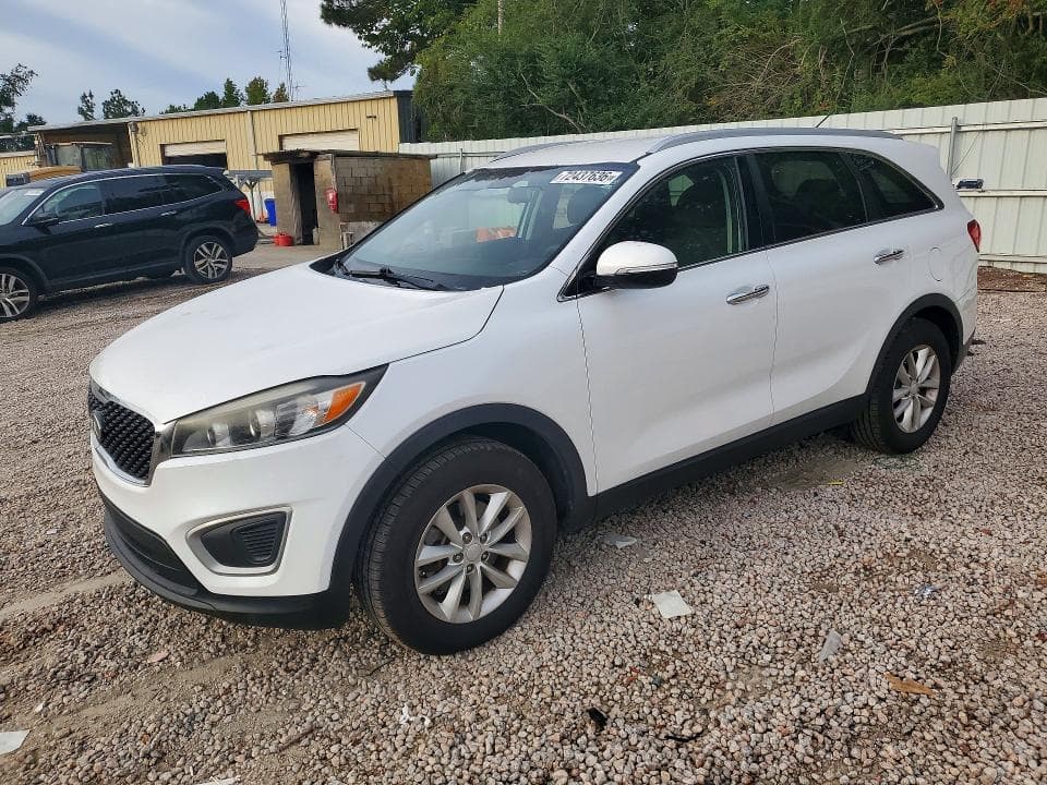 2018 KIA SORENTO LX V6 - 1