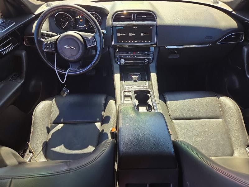 2020 JAGUAR F-PACE PREMIUM 8