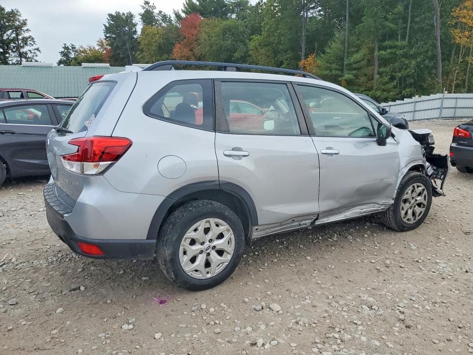 2019 SUBARU FORESTER 3
