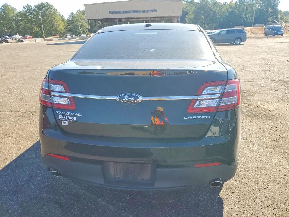 2019 FORD TAURUS LIMITED 6