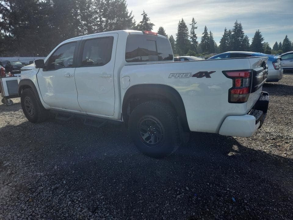 2025 NISSAN FRONTIER PRO-4X 2