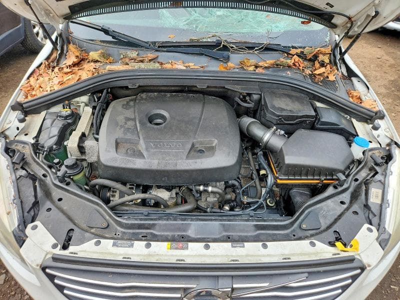 2017 VOLVO XC60 T5 12