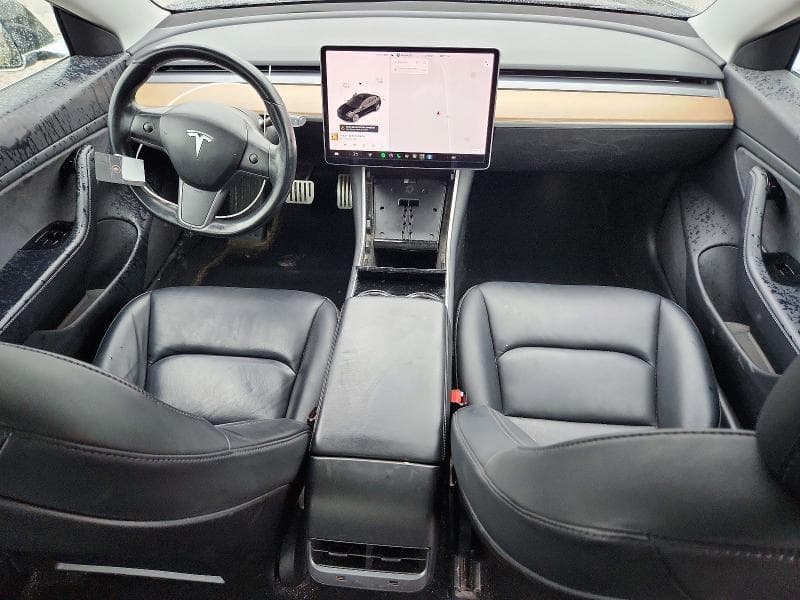 2018 TESLA MODEL 3 8