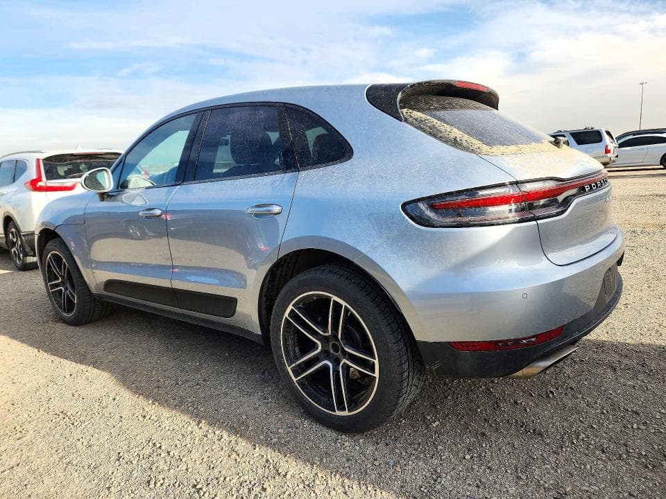 2020 PORSCHE MACAN 2