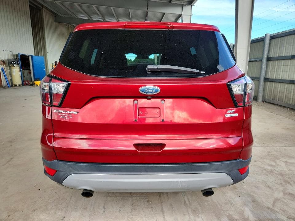 2017 FORD ESCAPE SE 6