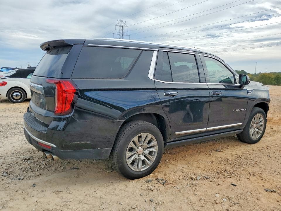 2022 GMC YUKON DENALI 3
