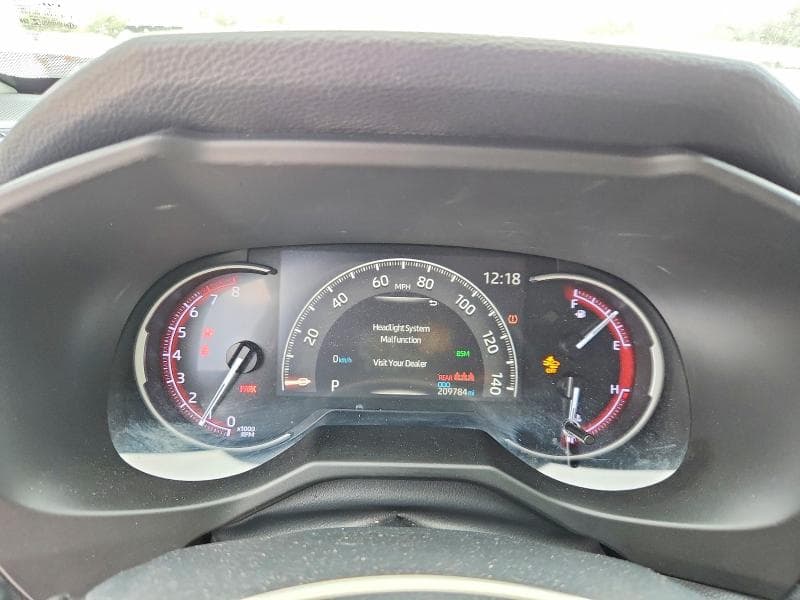 2019 TOYOTA RAV4 LIMITED 9