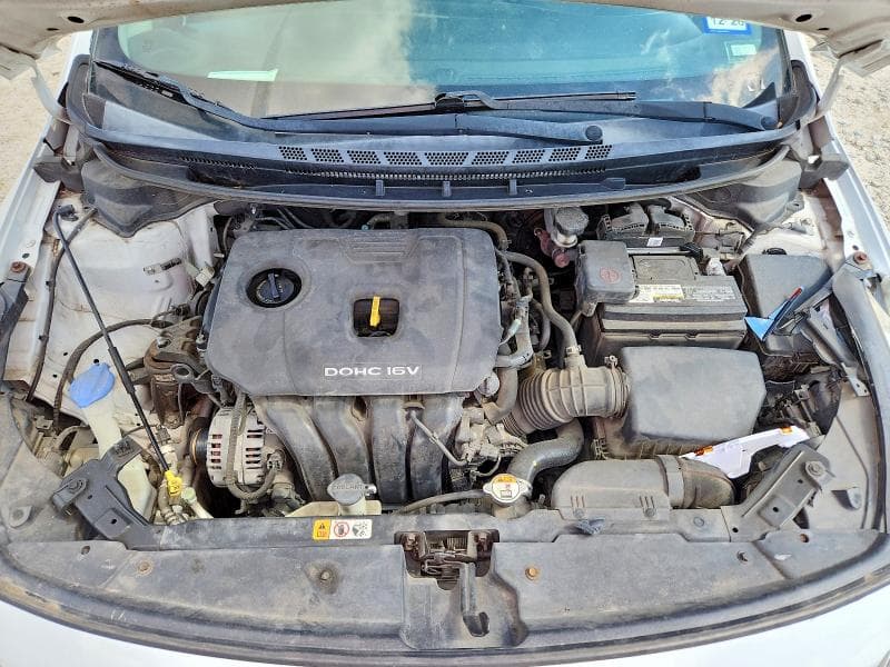 2017 KIA FORTE LX 11