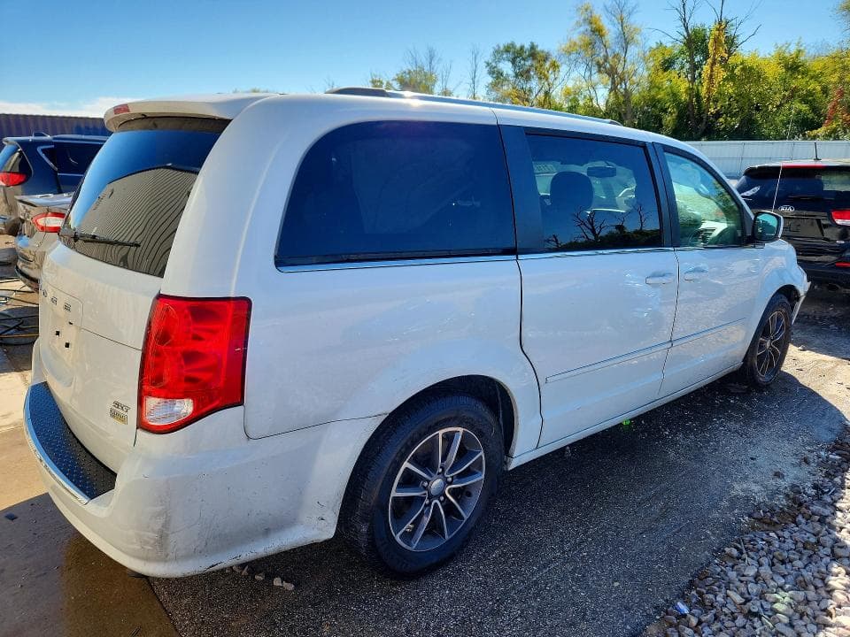 2017 DODGE GRAND CARAVAN SXT 3