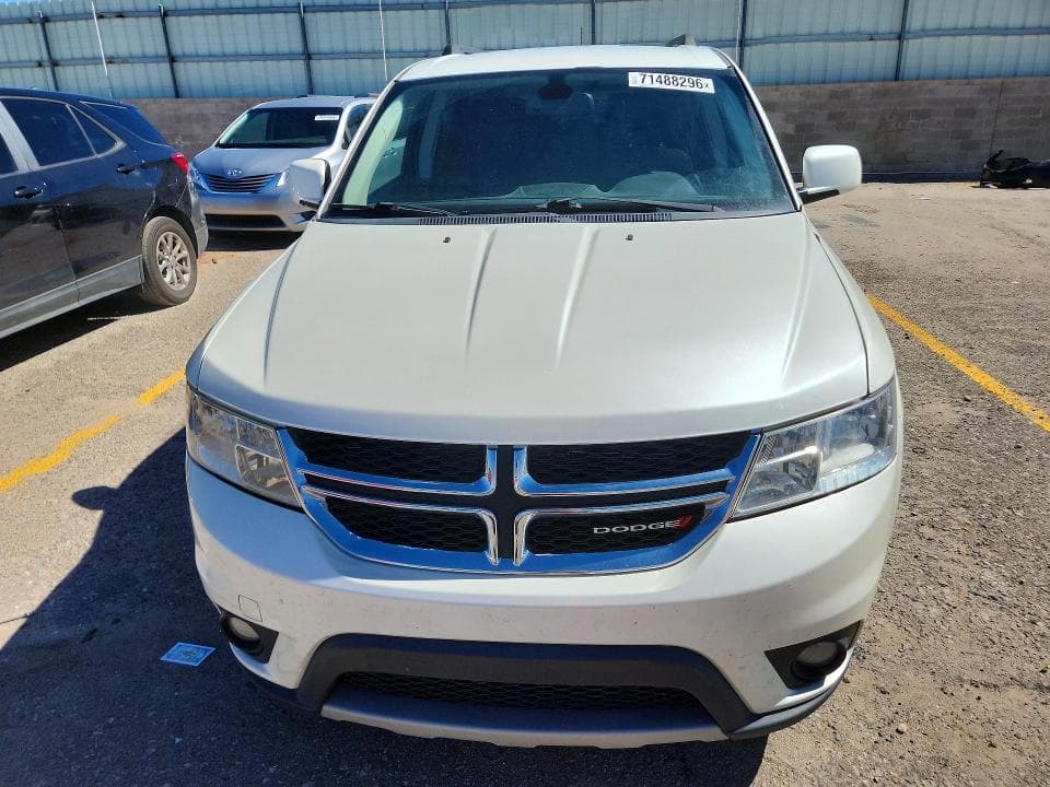 2018 DODGE JOURNEY SXT 5