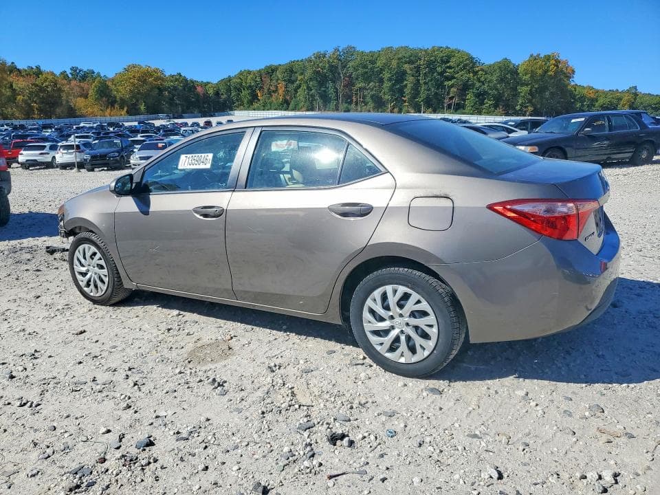 2017 TOYOTA COROLLA LE 2