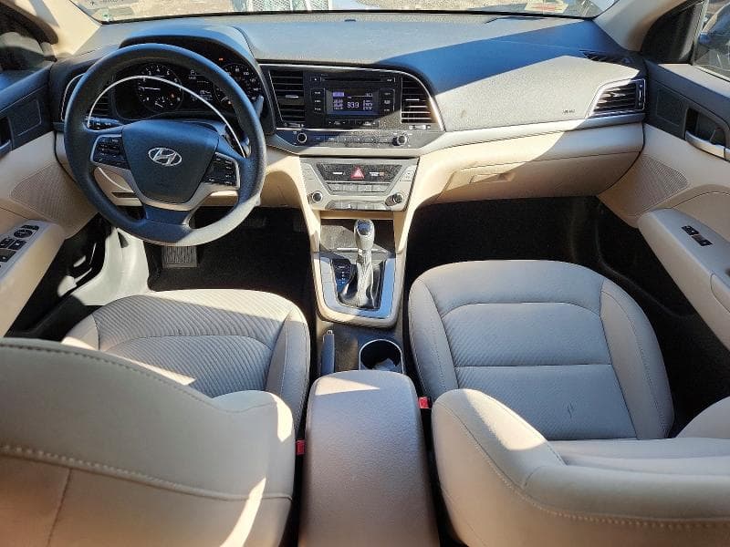 2017 HYUNDAI ELANTRA SE 8