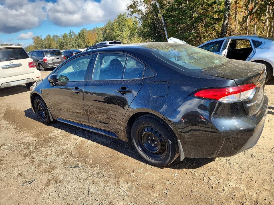 2022 TOYOTA COROLLA LE 2