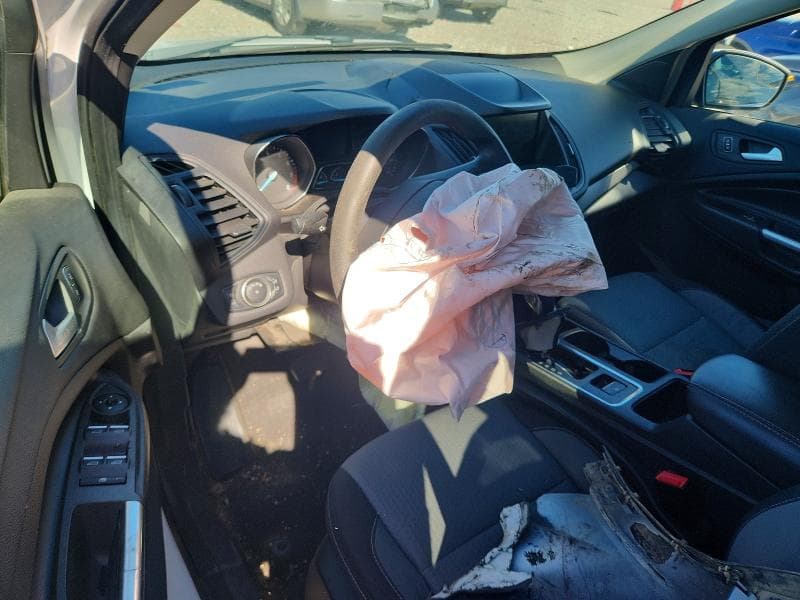 2019 FORD ESCAPE SE 8