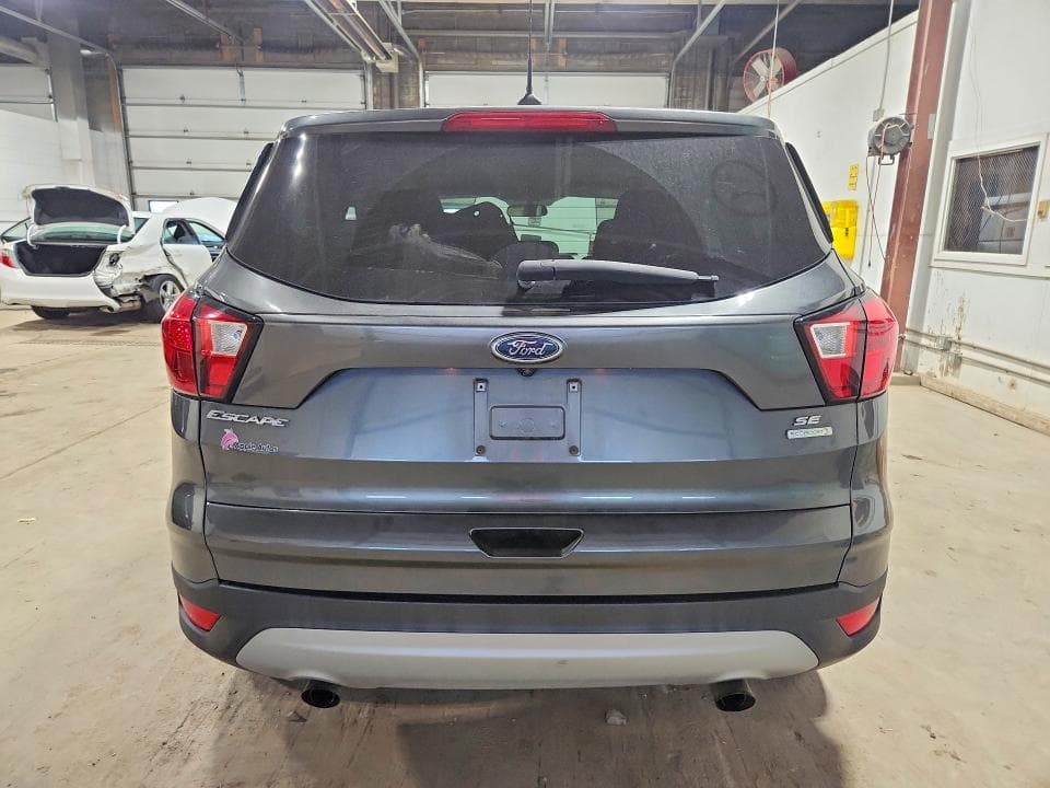2019 FORD ESCAPE SE 6