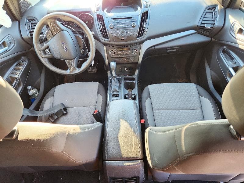 2017 FORD ESCAPE SE 8