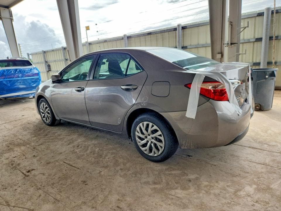 2017 TOYOTA COROLLA LE 2
