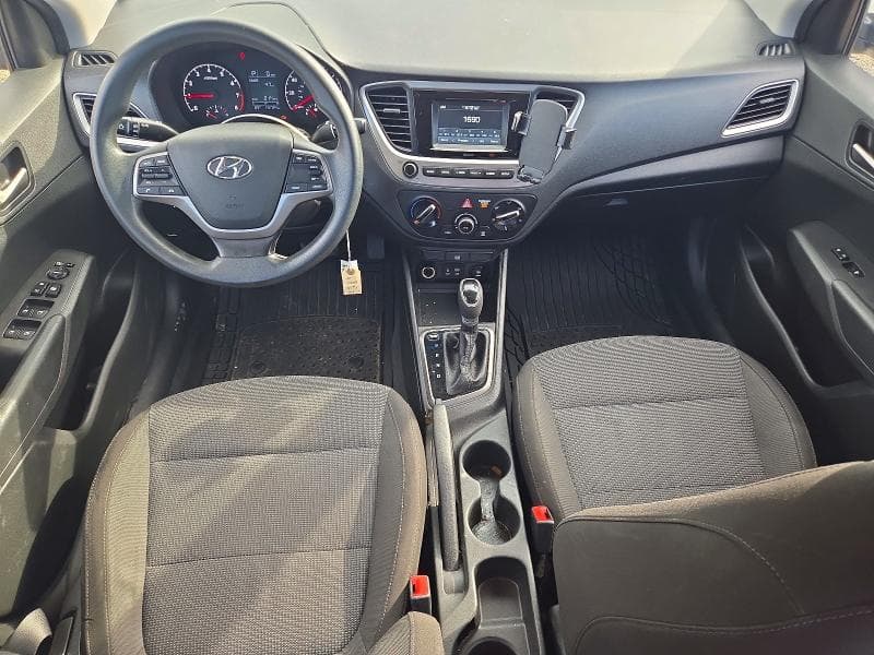 2019 HYUNDAI ACCENT SE 8