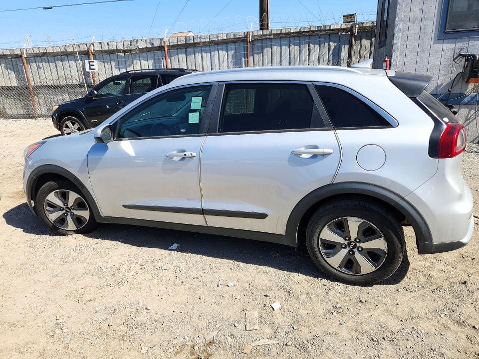 2019 KIA NIRO LX 2