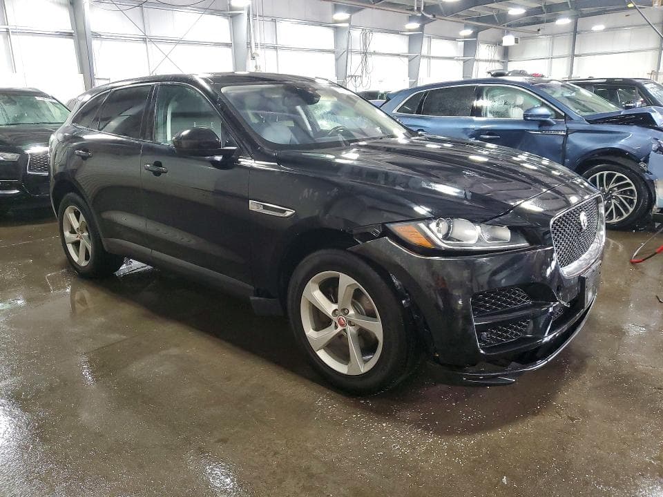 2018 JAGUAR F-PACE PREMIUM 4