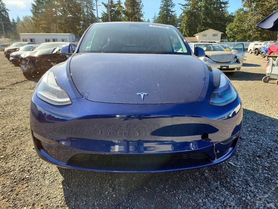 2022 TESLA MODEL Y 5