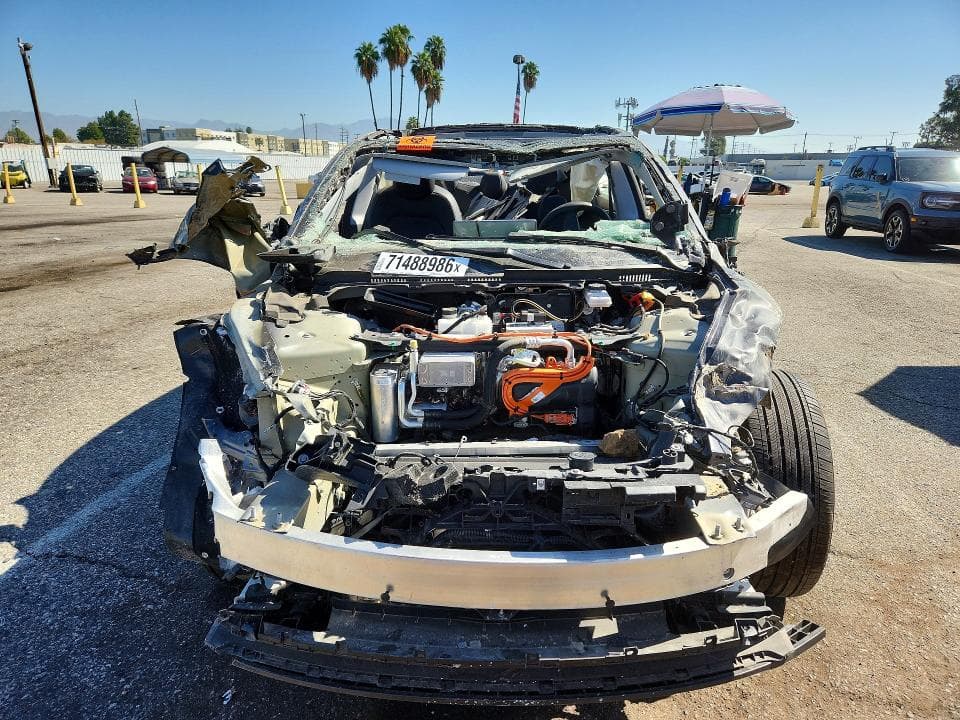 2025 TESLA MODEL 3 5