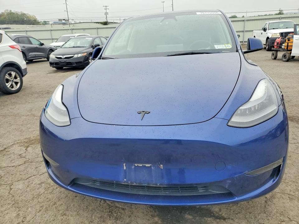 2023 TESLA MODEL Y 5