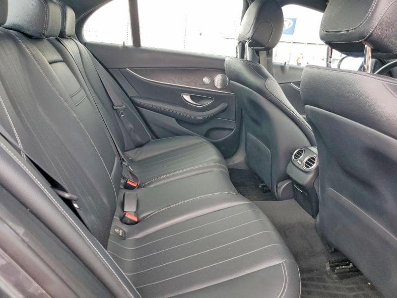 2019 MERCEDES-BENZ E 300 10