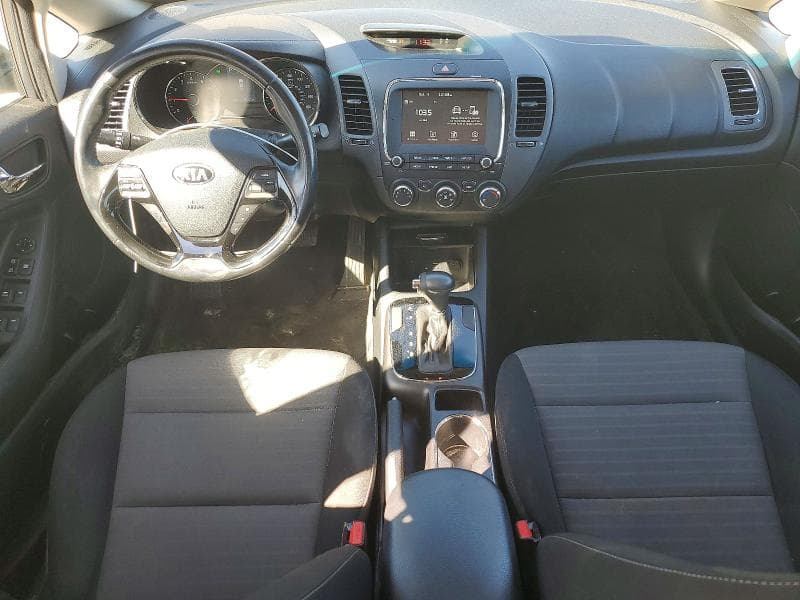 2018 KIA FORTE S 8