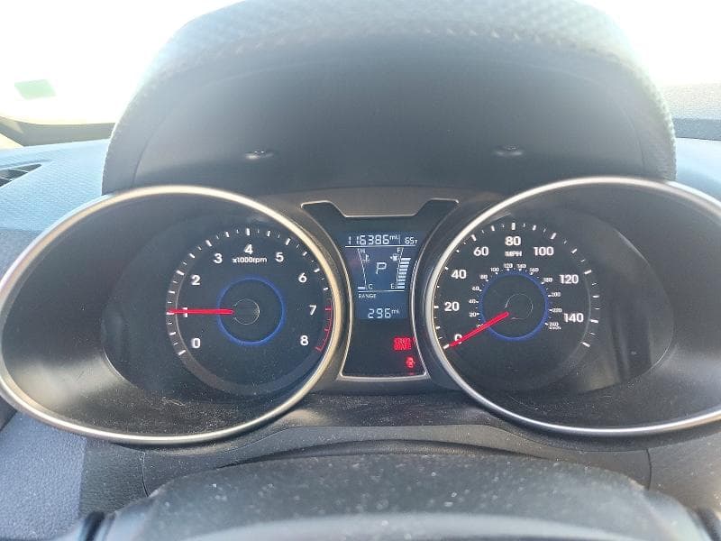 2017 HYUNDAI VELOSTER BASE 9