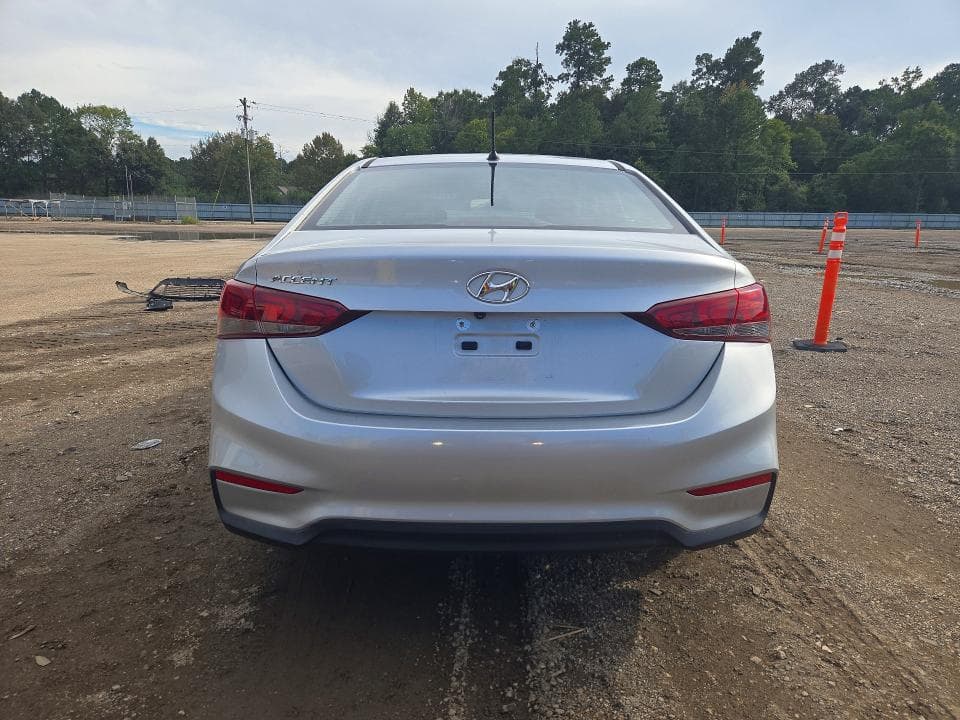 2019 HYUNDAI ACCENT SE 6