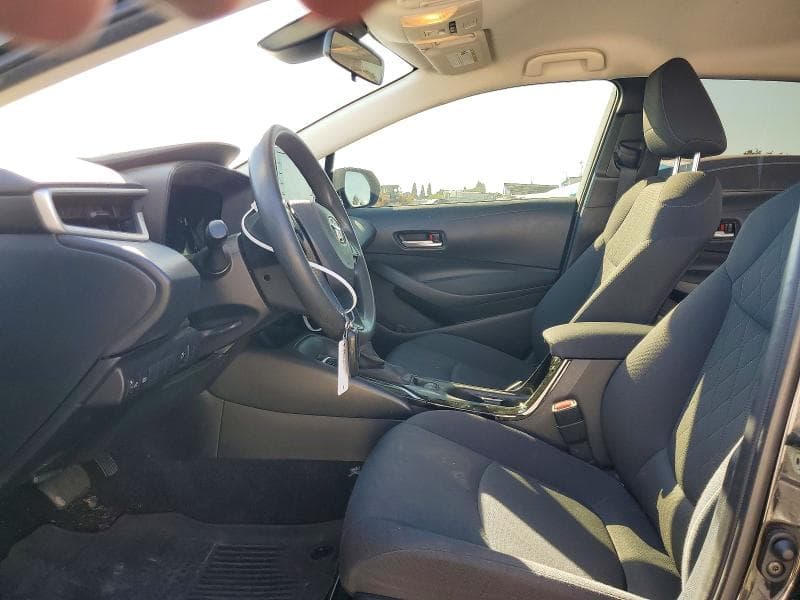 2021 TOYOTA COROLLA LE 7