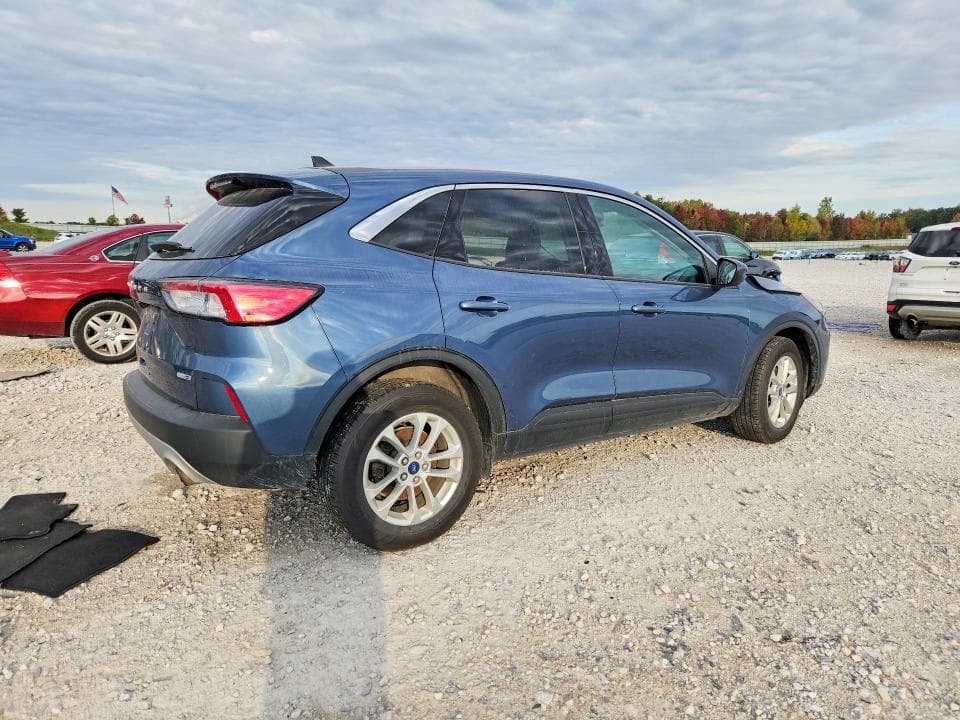 2020 FORD ESCAPE SE 3