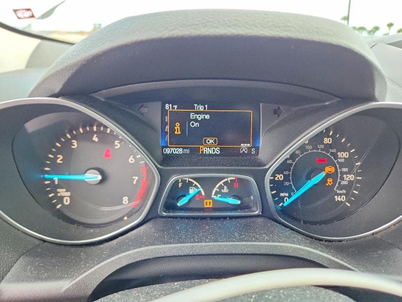 2017 FORD ESCAPE SE 9