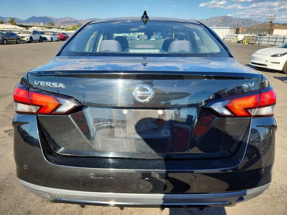 2021 NISSAN VERSA SV 6
