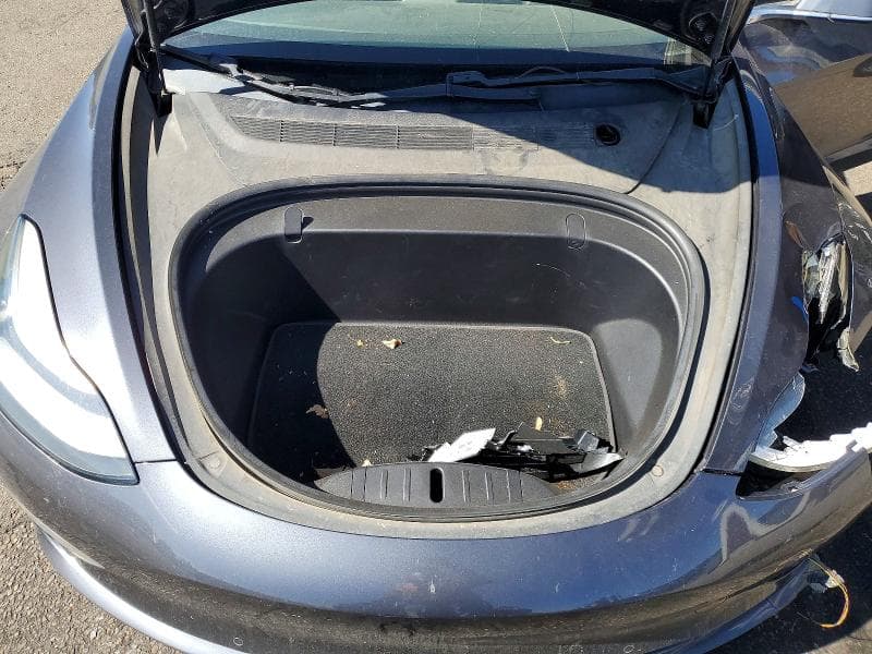 2018 TESLA MODEL 3 11
