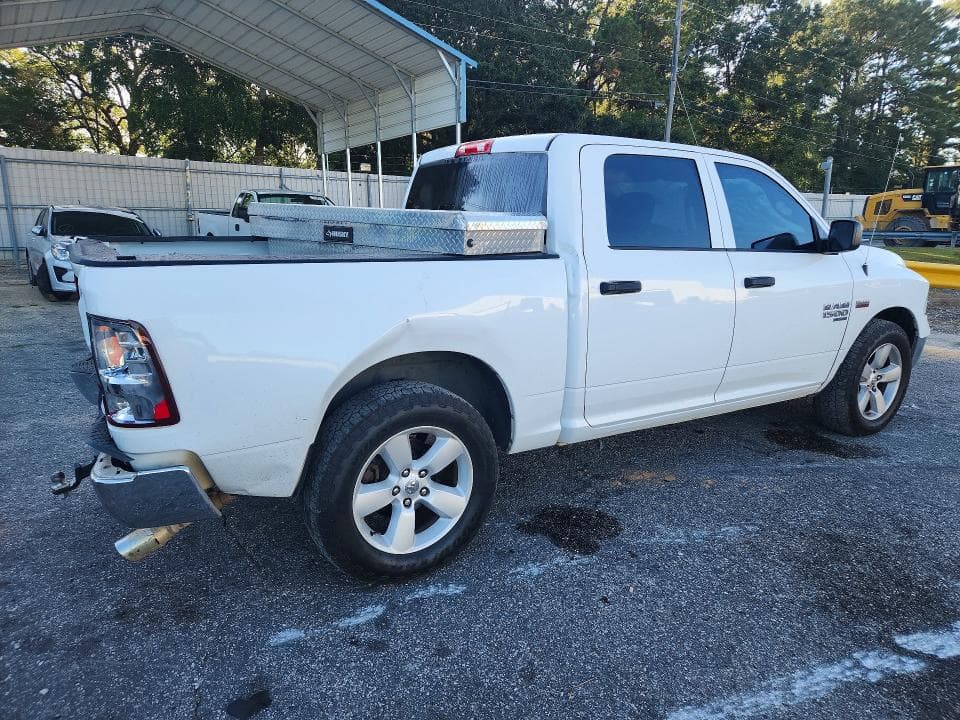 2022 RAM 1500 CLASSIC TRADESMAN 3