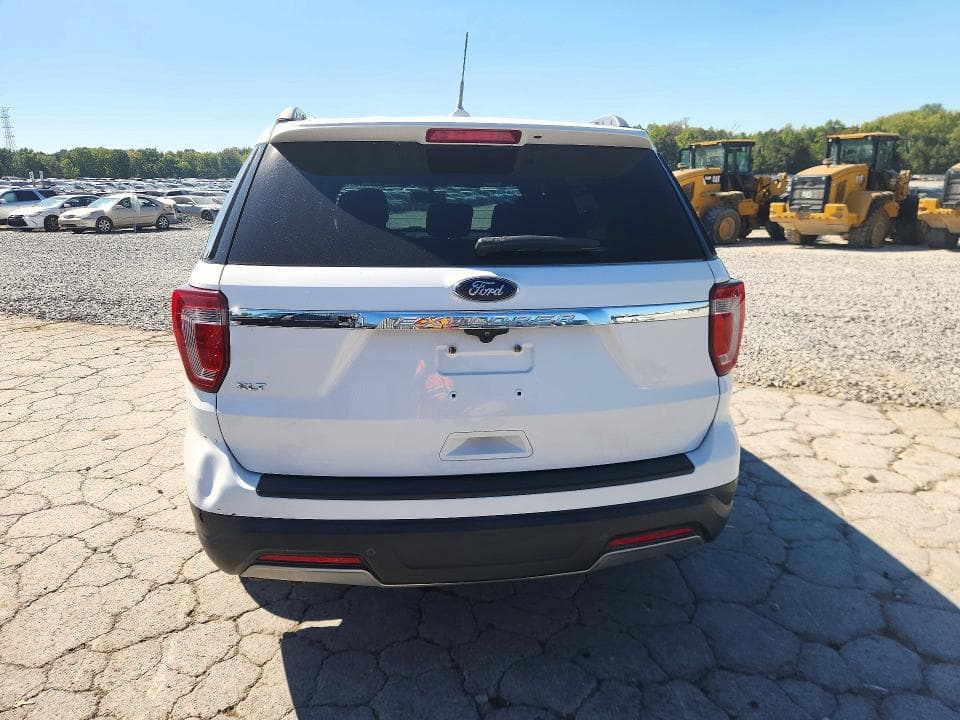 2019 FORD EXPLORER XLT 6