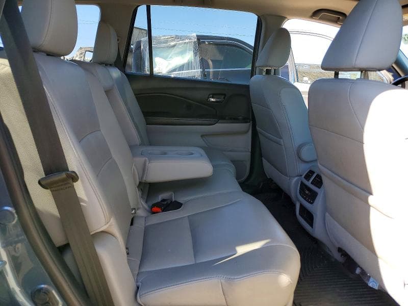 2017 HONDA PILOT EXL 11