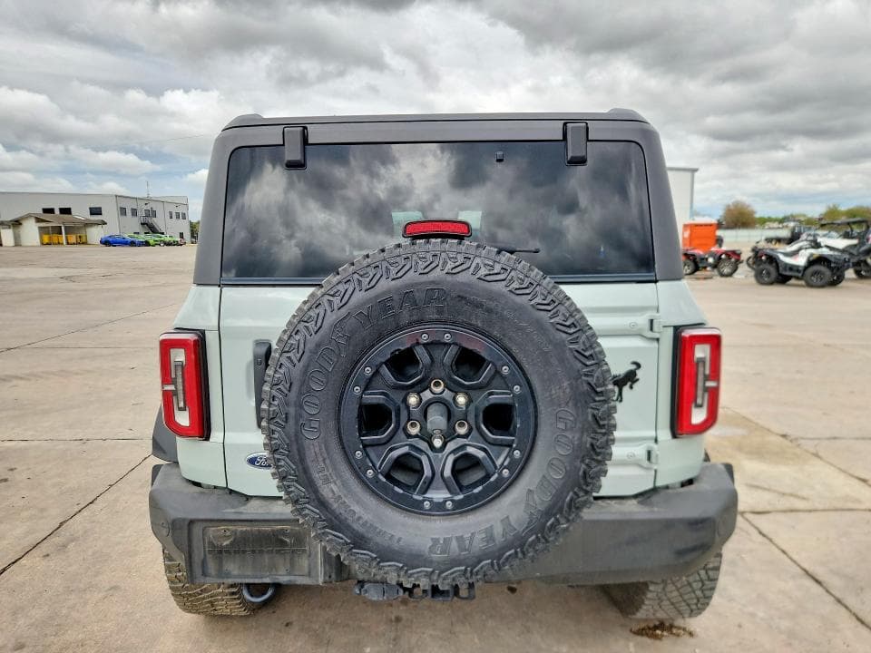 2023 FORD BRONCO BASE 6