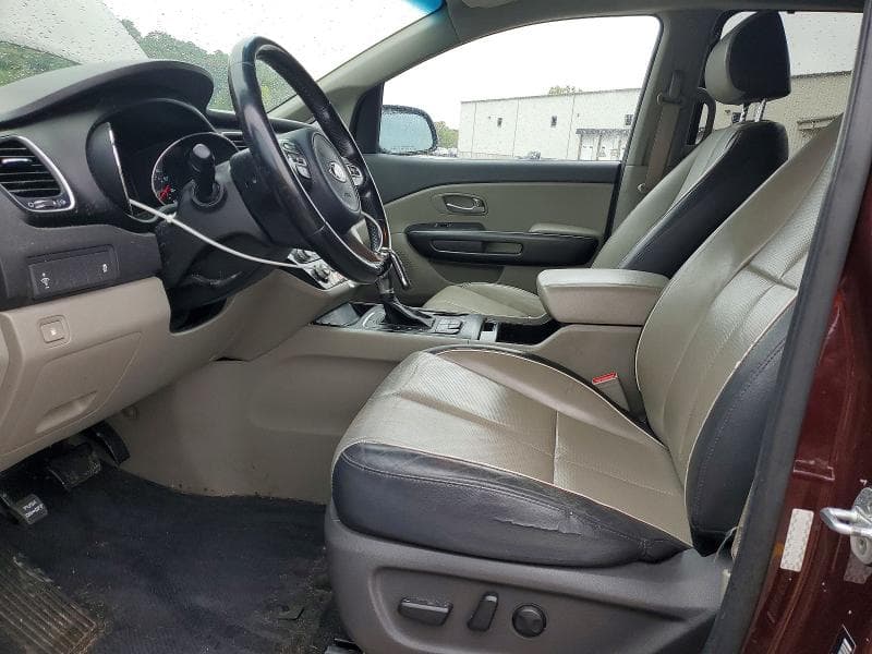 2017 KIA SEDONA LX 7