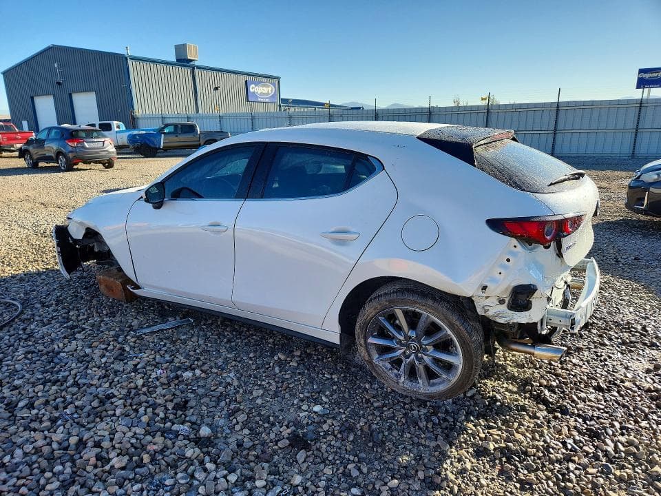 2022 MAZDA 3 PREFERRED 2
