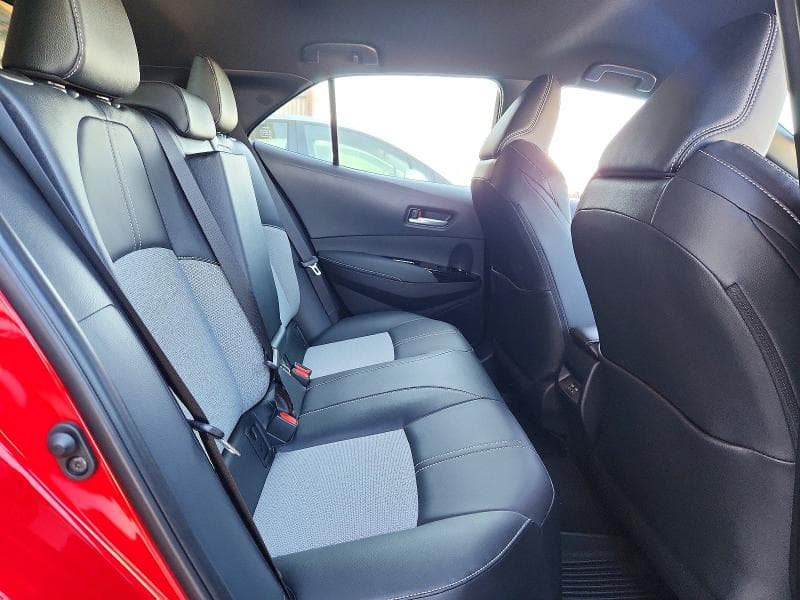 2025 TOYOTA COROLLA XSE 10