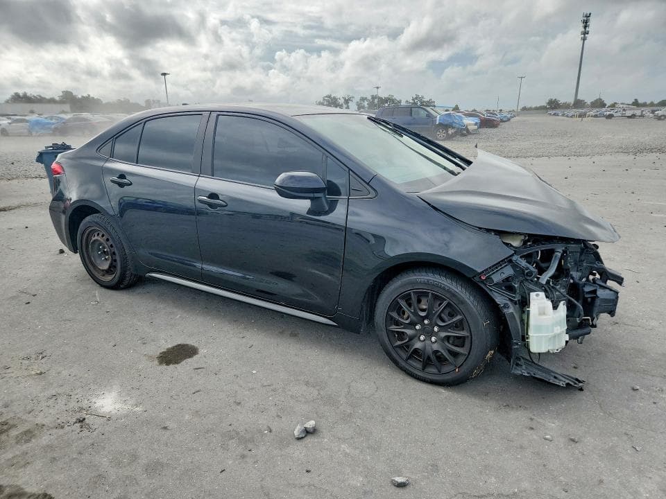 2021 TOYOTA COROLLA LE 4