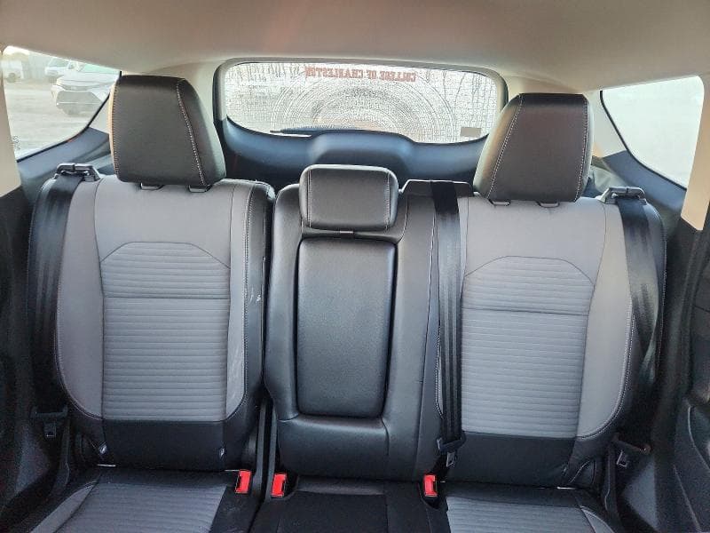 2017 FORD ESCAPE SE 10